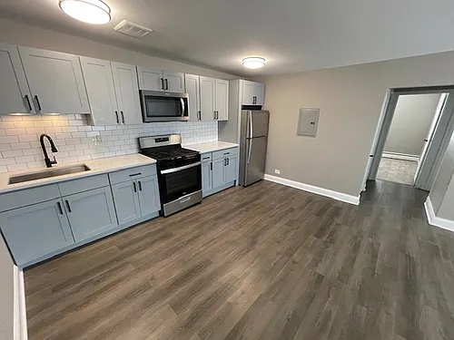 21 N Dryden Pl #21-3H Photo 1