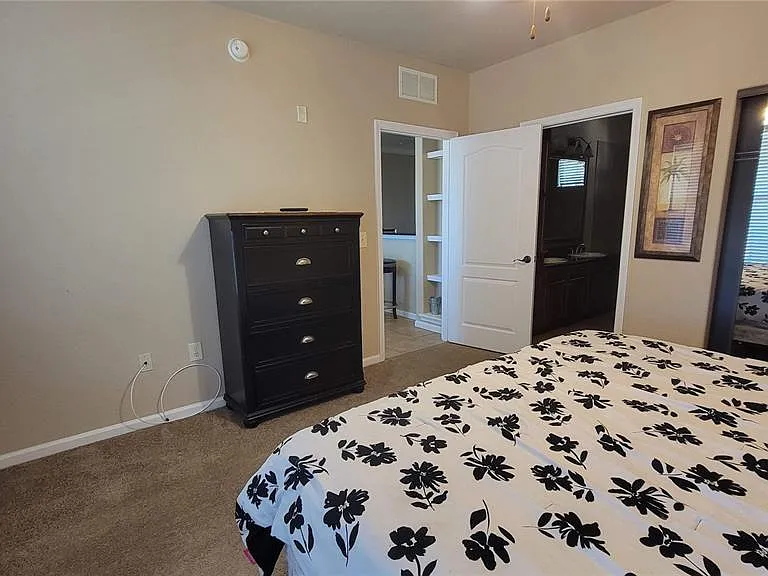 914 Charo Pkwy #123 — Photo 15