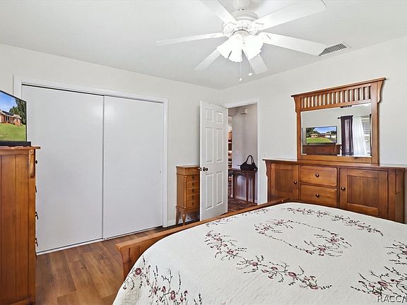 5th image of 8813 E Devonshire Rd