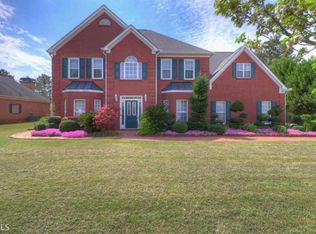 823 Lake Ridge Dr, McDonough, GA 30253
