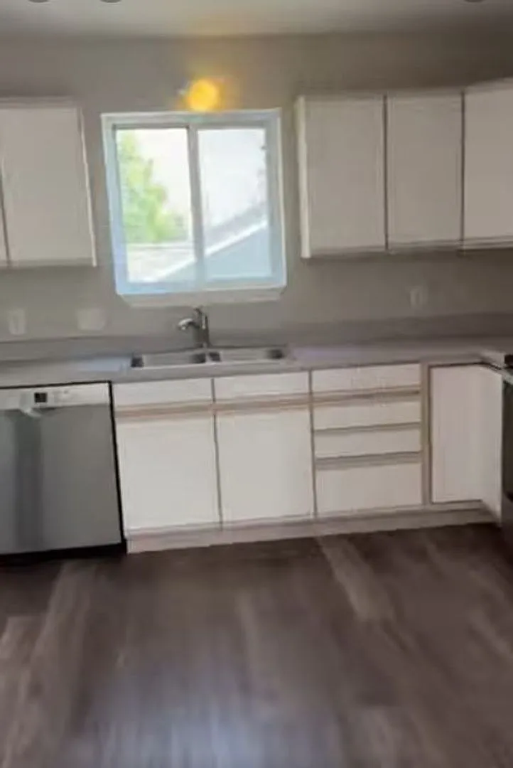 Redstone Group - 1103 W. Park — Photo 1