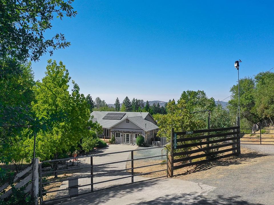 1st image of 10006 Park View Ln