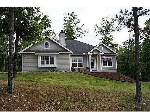 2nd image of 3 Hanover Dr