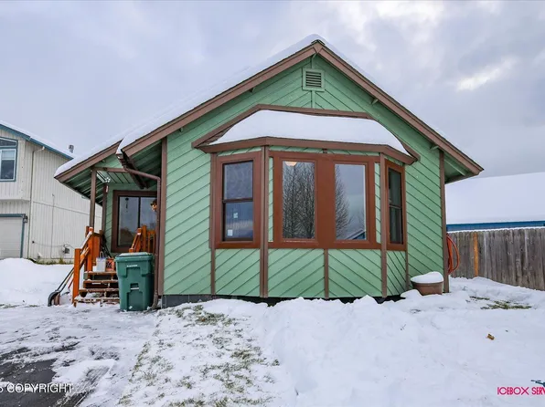 10285 Arborvitae Dr, Anchorage, AK 99507