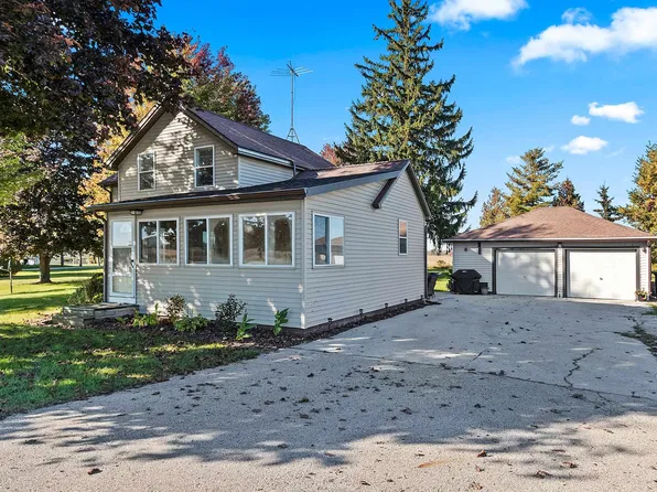 8284 State Highway 22, Oconto Falls, WI 54154