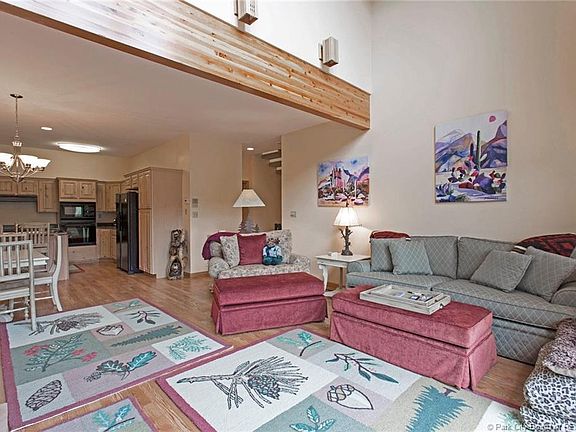 5th image of 1390 Deer Valley Dr #13