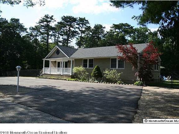 4th image of 314 Cedar Ave