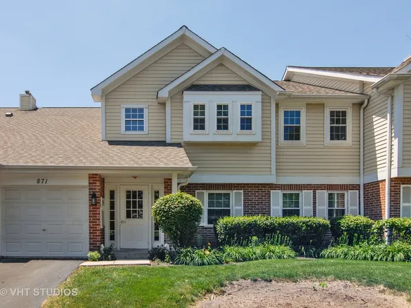 871 Nelli Ct APT 202, Naperville, IL 60563