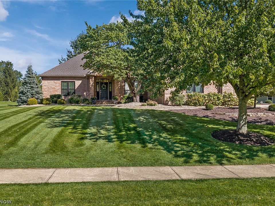 朔ページ 8612 Mackenzie Ave NW, North Canton, OH 44720 | MLS #5248569 | Zillow