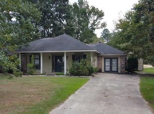 2003 McDonald St, Mandeville, LA 70448