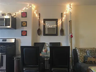 Rented by R New York