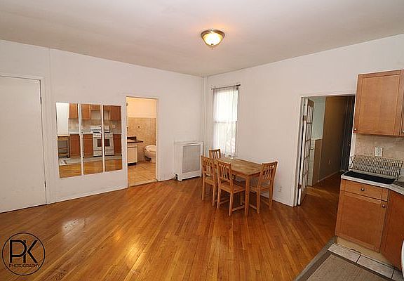 5th image of 77 McGuinness Blvd Floor 1