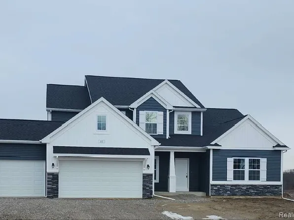 205 Linda Ln, Davisburg, MI 48350