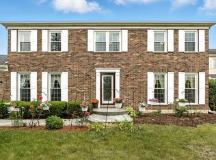 3835 Huntington Blvd, Hoffman Estates, IL 60192