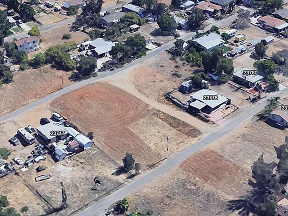 3rd image of 23764 Lodge Dr #0