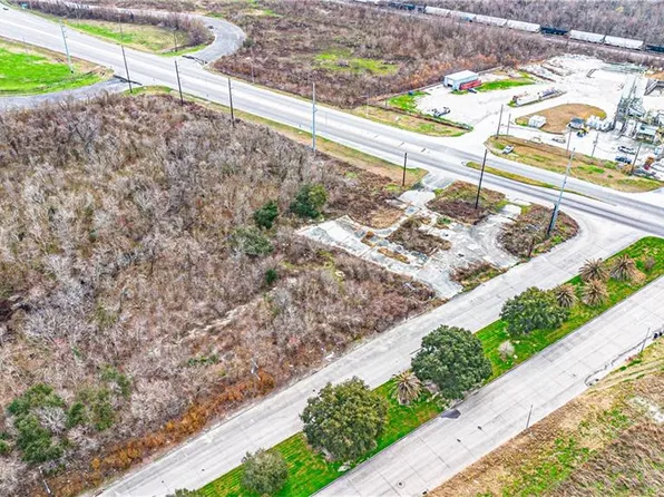 11839 Chef Menteur Hwy, New Orleans, LA 70128