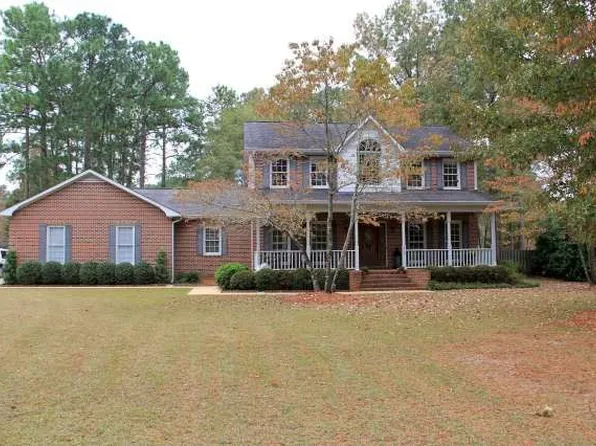 210 Northfield Dr, Thomasville, GA 31757