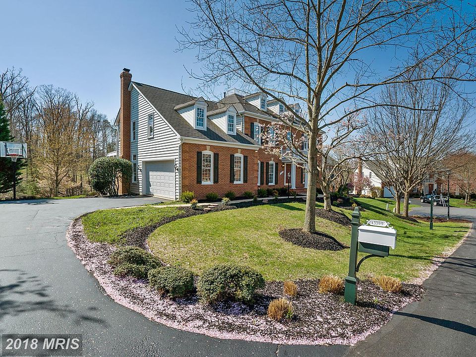 1st image of 43399 Turnberry Isle Ct