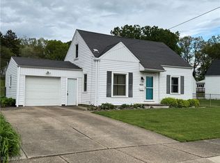 1139 Kessel Ave, Akron, OH 44310