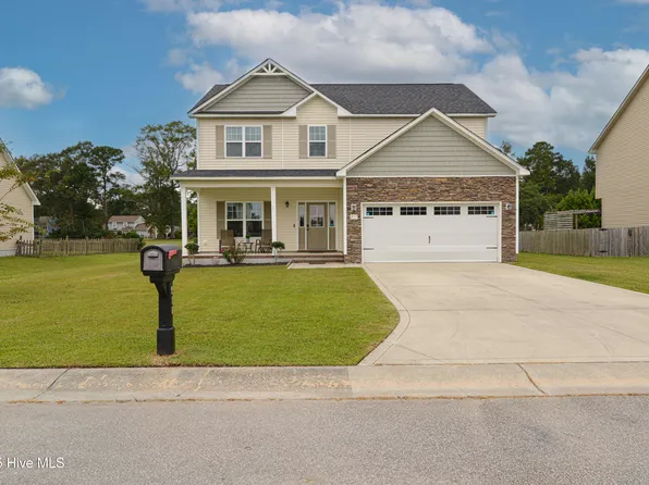 217 Holly Grove Court E, Jacksonville, NC 28540