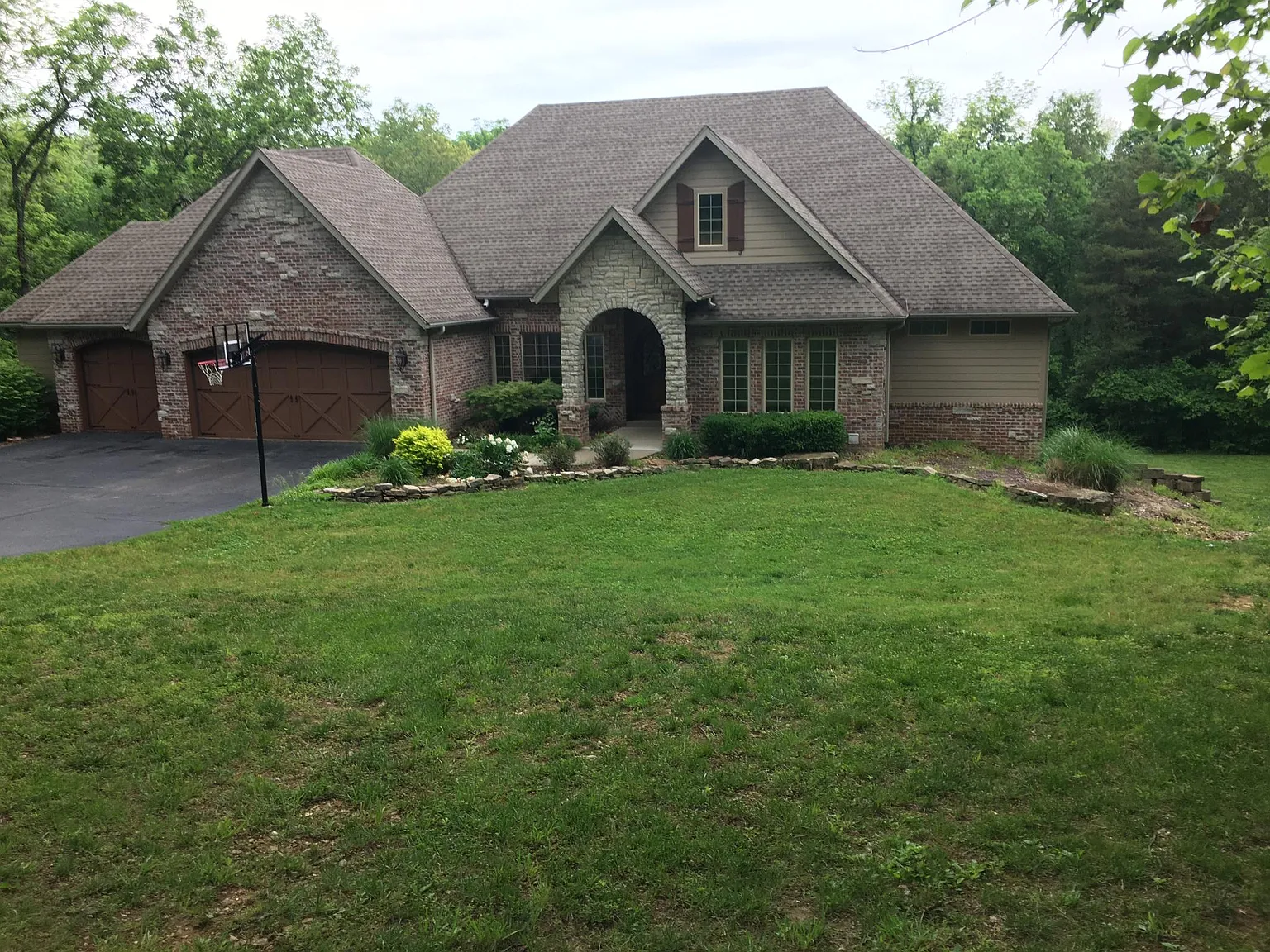 719 Rose Oneill Rd — Photo 2