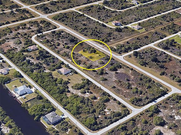 4th image of 10236 Calumet Blvd
