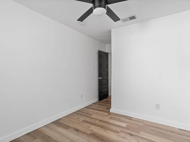 3307 Oak Aly — Photo 21