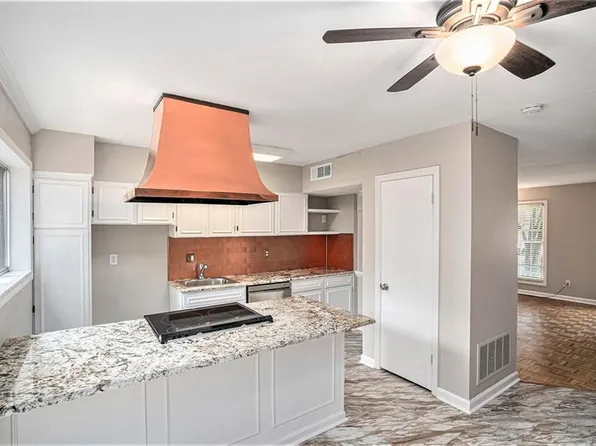 3075 Colonial Way APT M, Chamblee, GA 30341