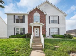 14 Homefield Gardens Dr, O Fallon, MO 63366