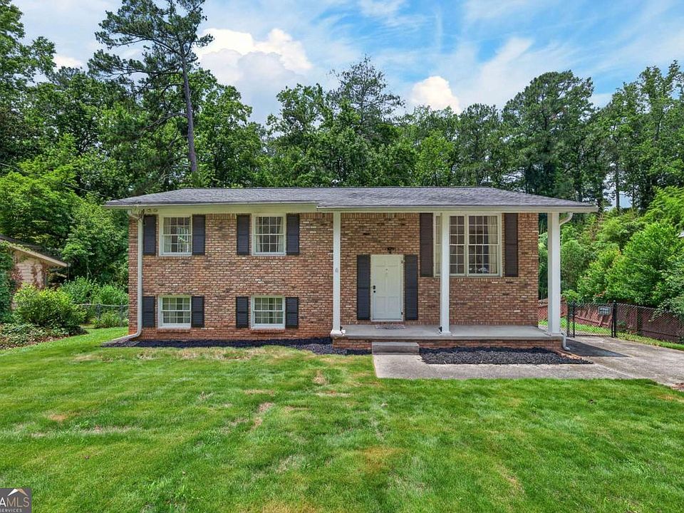 1st image of 2648 Bent Hickory Dr SE
