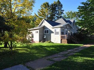 504 3rd St W, Ashland, WI 54806