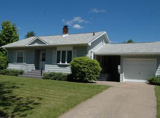 633 E Lincoln Ave #E, Tomahawk, WI 54487