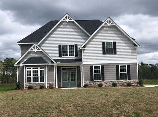 6239 Shannon Woods Way, Hope Mills, NC 28348