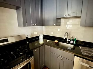 4265 W Addison St FLOOR BASEMENT, Chicago, IL 60641