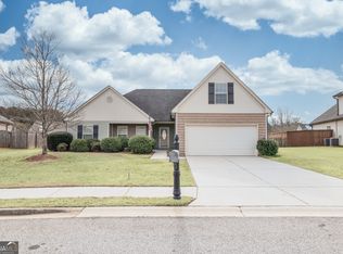 269 Stillwood Dr, Winder, GA 30680