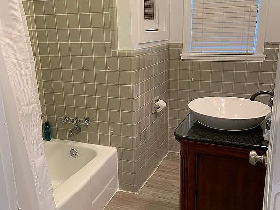 4th image of 1136 Glenfield Dr