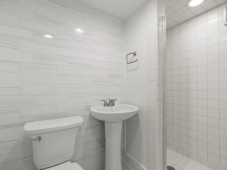 3026 Devonshire Dr — Photo 27