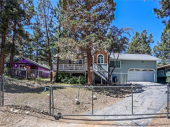 3rd image of 252 Riverside Ave
