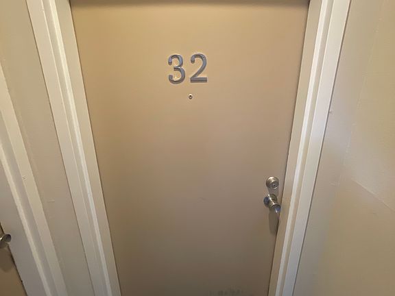 2nd image of 5608 Pershing Ave #1