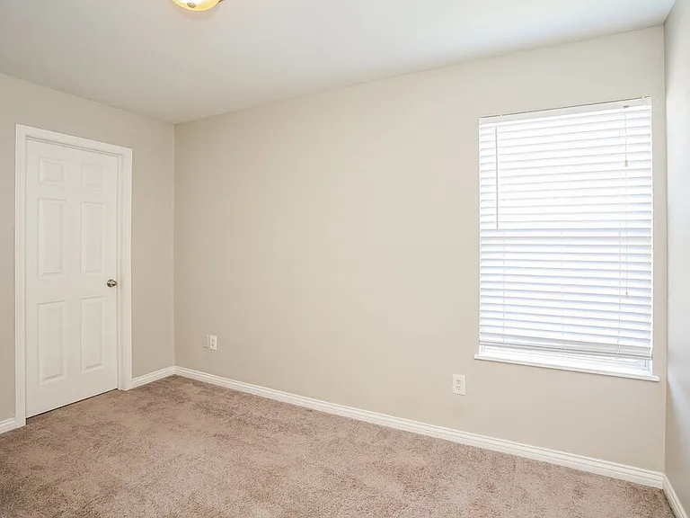 7414 Angus Way — Photo 14