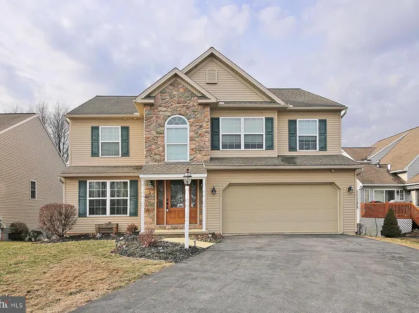 706 Brookside Ln #L-0172, Lebanon, PA 17042