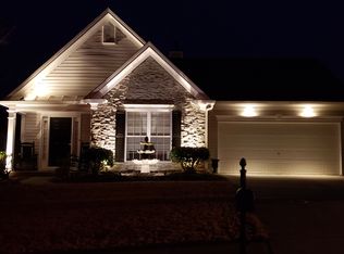924 Santa Anita Dr, Woodstock, GA