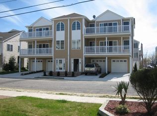 300 E Maple Ave UNIT 100, Wildwood, NJ 08260