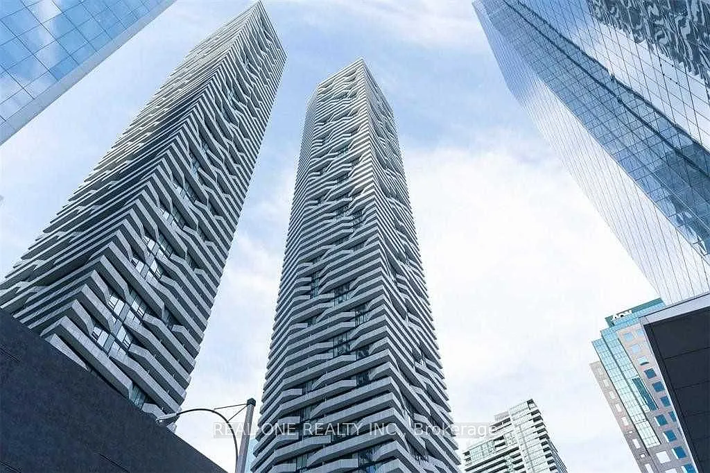 2 bed, $3,190 — Photo 1