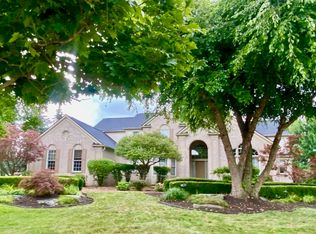 50157 E Fellows Creek Ct, Plymouth, MI 48170