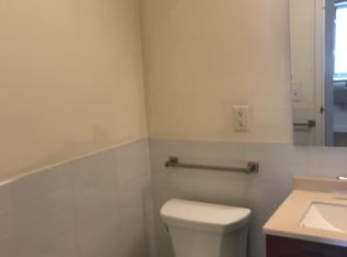 902 Allerton Ave APT 2B, Bronx, NY 10469