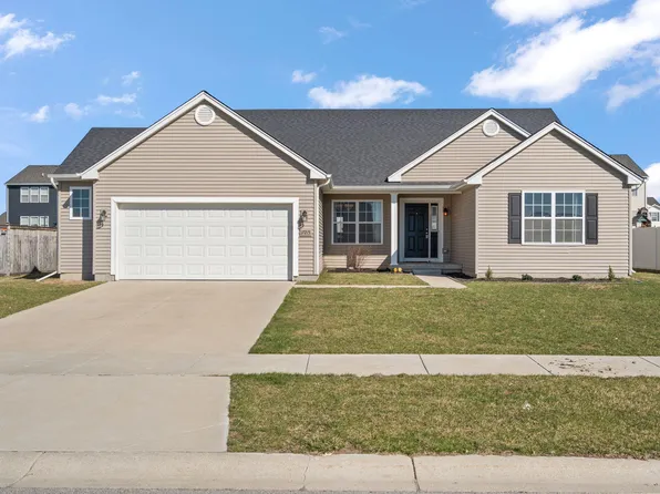 17215 Adams Dr, Lowell, IN 46356