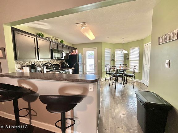 3rd image of 3875 Shae Pierce Dr