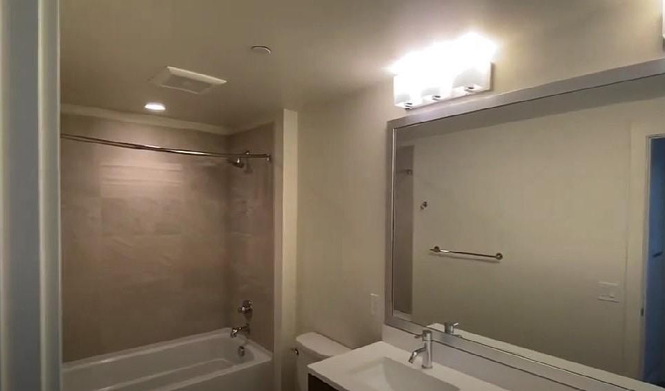 2nd image of 2405 K St #B