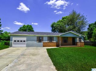 1504 8th St SW, Decatur, AL 35601